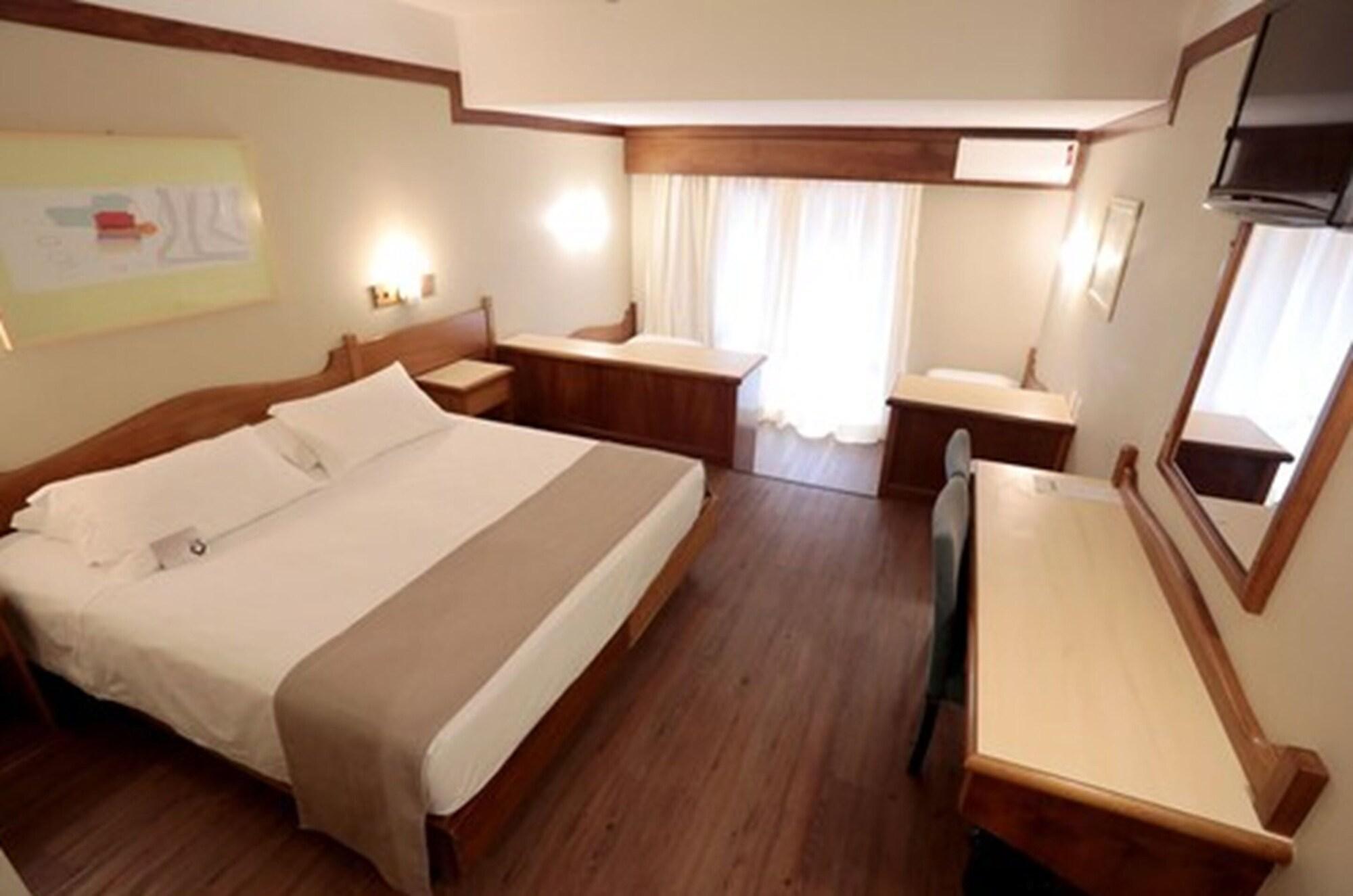 Tri Hotel Canela Εξωτερικό φωτογραφία